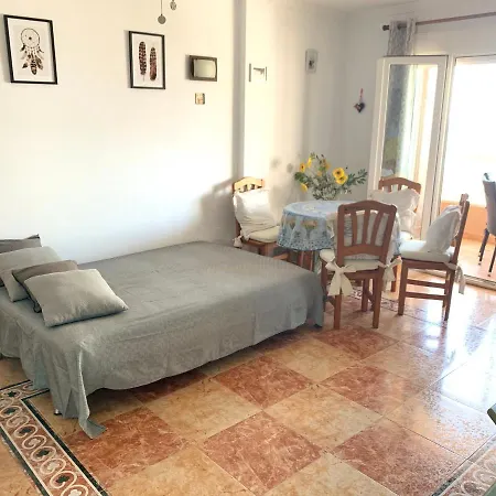 Oasis 7 Apartment